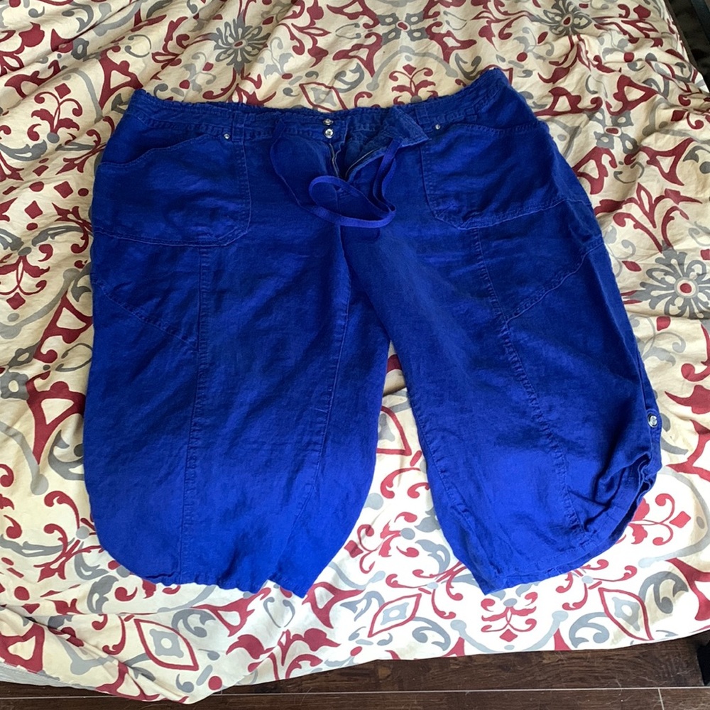 I-N-C size 24W 100% Linen blue capris